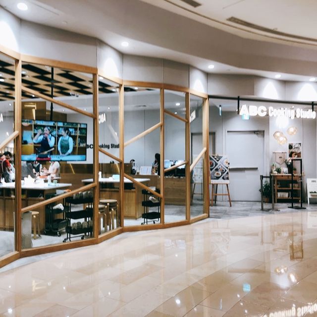 台北｜🖍️🎨流體熊、地毯手作🐻🗺️ Taipei 101 Studio 台北101 體驗空間