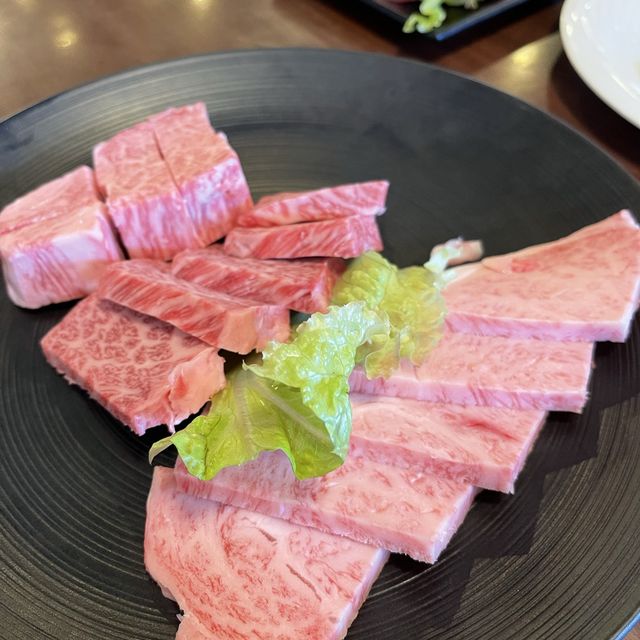 千屋牛という特産最高の牛肉を食べられるお店。