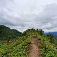 Sống Lưng Khủng Long Yên Bái