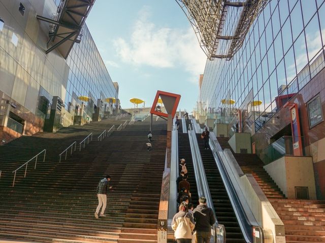 Kyoto Station ⛩️🇯🇵🚊🚞