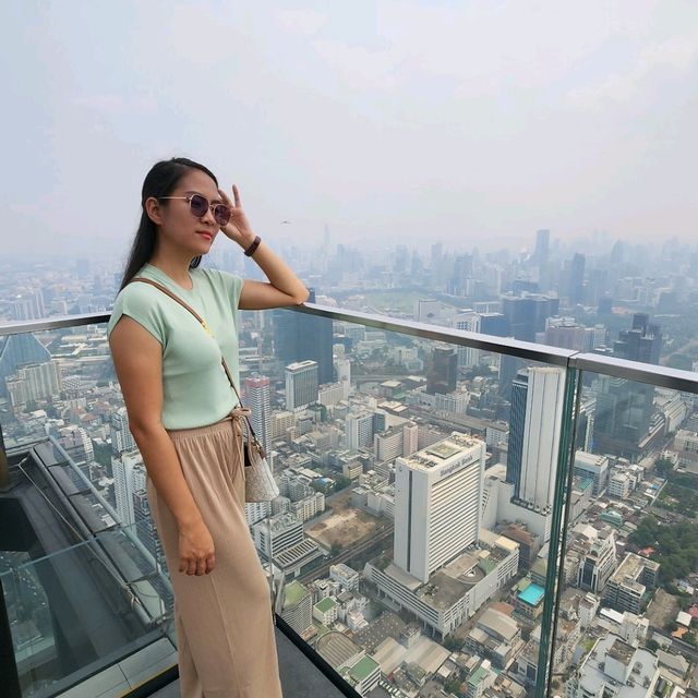 Picturisque Skywalk in Bangkok