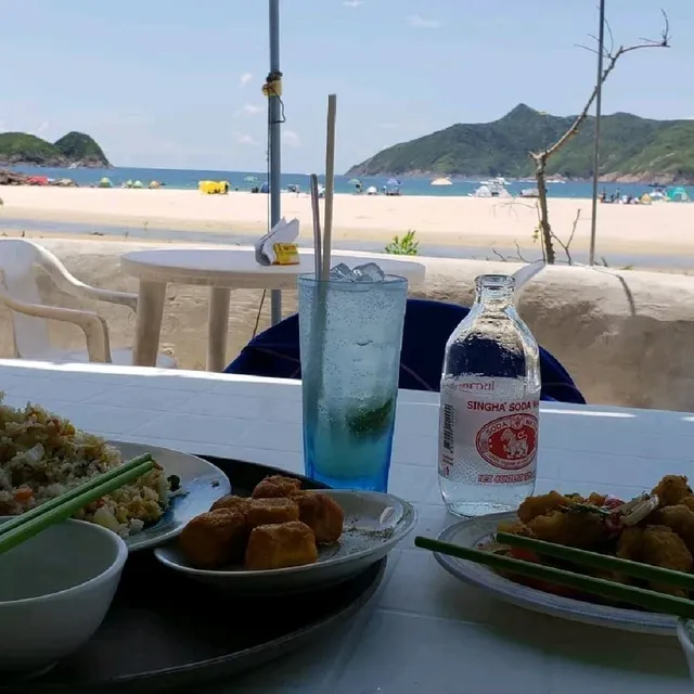 香港最美的靜土鹹田灣水清沙幼,記得去士多整碗餐蛋麵吖