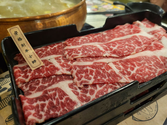 台灣火鍋吃到飽, 真係好飽