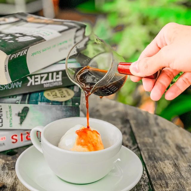 ร้านกาแฟชิคๆ บรรยากาศร่มรื่นในตัวเมืองภูเก็ต