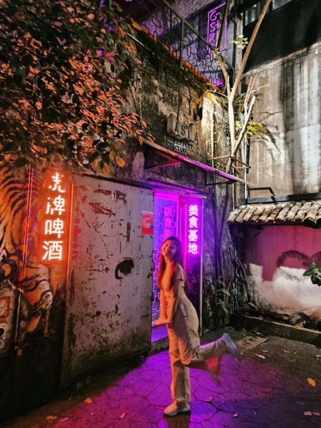 Take a walk at Kuala Lumpur