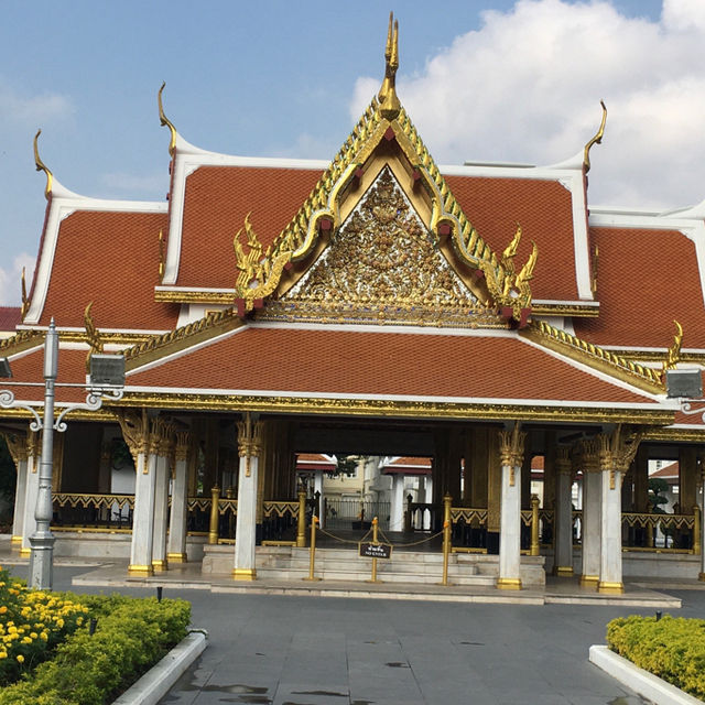 Maha Chetsadabodin Royal Pavilion 