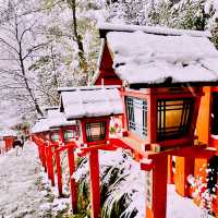 ศาลเจ้าคิฟุเนะ (Kifune Shrine )