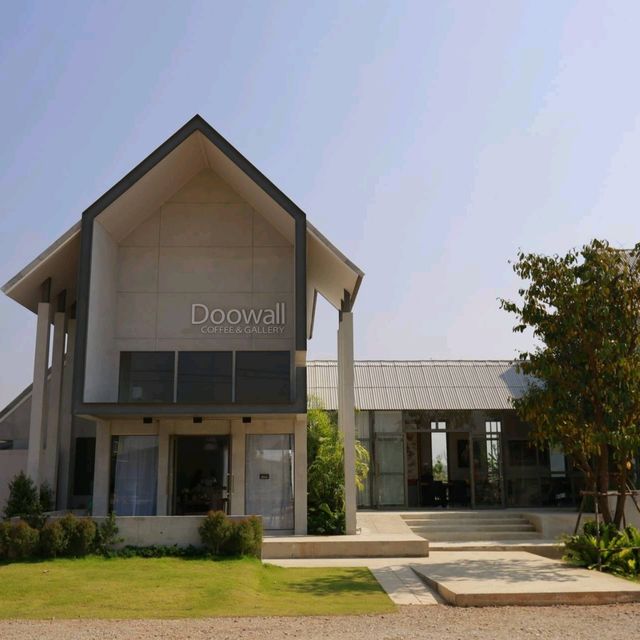 Doowall Hotel & Gallery