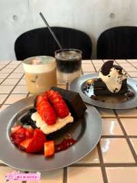 【福岡カフェ】イラストが目を引くドキドキしてしまうオシャレカフェ✨