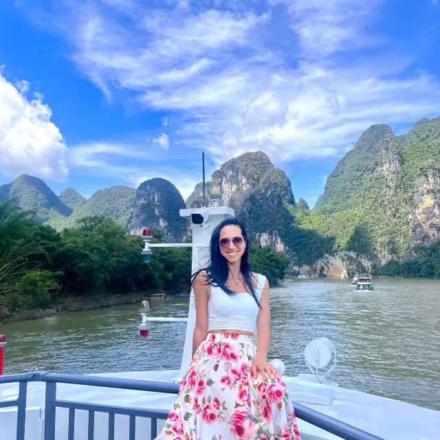 😍 Cruising Through the Breathtaking Landscapes of Guilin to Yangshuo