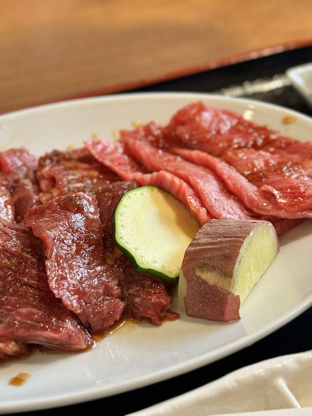 【兵庫/尼崎】コスパ抜群の焼肉酒場 『肉と鍋 さとり』
