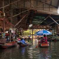 รีวิว ตลาดน้ำดำเนินสะดวก ล่องเรือชมตลาด