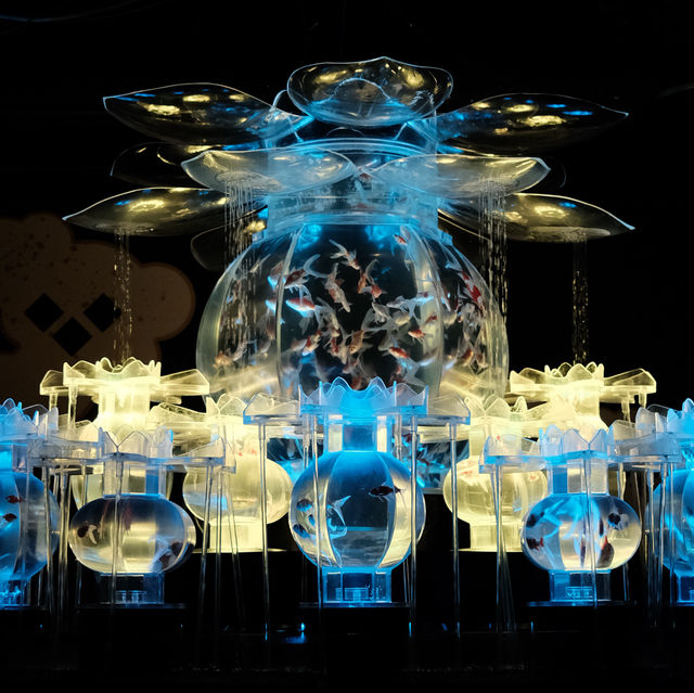【東京】３万匹の金魚が織りなす美術館🫧「アートアクアリウム美術館」