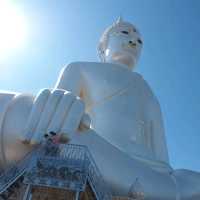 วัดรอยพระพุทธบาทภูมโนรมย์ มุกดาหาร