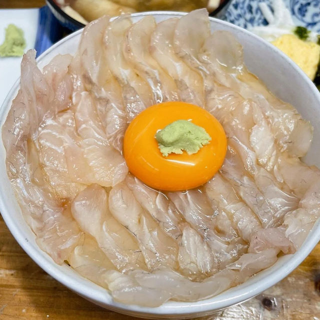 【八戸】美しい✨超絶人気の平目漬け丼✨