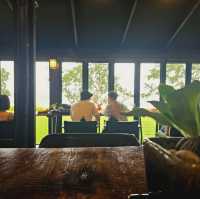 จิบชา ทานกาแฟ ชมวิว@เลอเจ้าจอม เกาะช้าง