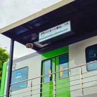 𝘿𝙚𝙣𝙨𝙝𝙖 𝘾𝙖𝙛𝙚 ยกรถไฟญี่ปุ่นมาไว้ที่บางแสน