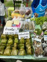 เป็นถนนคนเดินเล็กๆ🥬อุดหนุนชาวบ้านอย่างแท้จริง