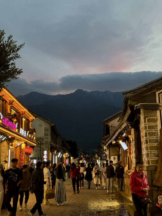 🇨🇳Dali Ancient Town, don’t miss it if u travel to Yunnan!