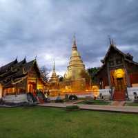 พระธาตุปีมะโรง วะดพระสิงห์วรมหาวิหาร