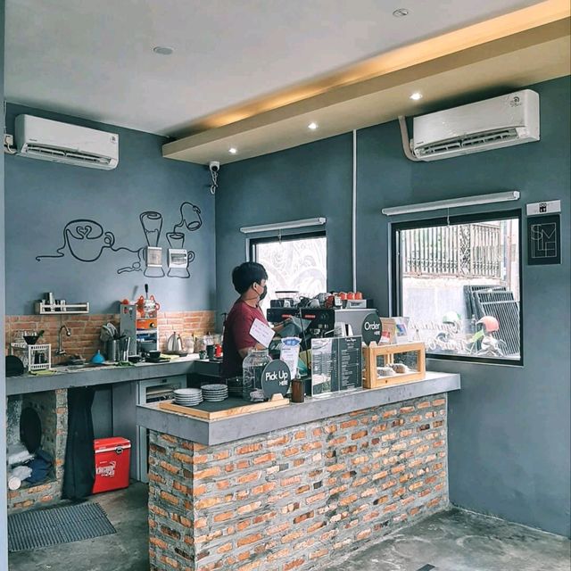 A NEW COFFEE SHOP IN THE CIPETE AREA