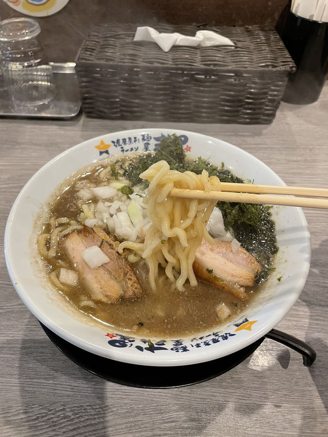 兵庫　超濃厚煮干しラーメン🍜