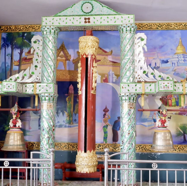 Chaukhtatgyi Buddha Temple “พระตาหวาน”