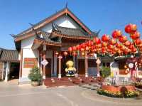ศาลเจ้าพ่อหลักเมืองสุพรรณบุรี เที่ยวสายมูใกล้กรุง