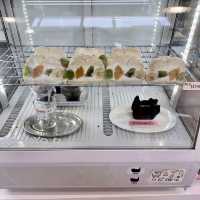 【韓国】最近ホットなカフェプレイスのムンレドンにあるカフェ🐱