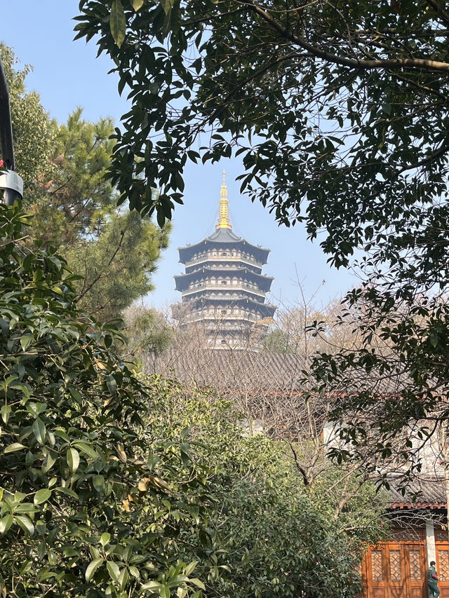 West Lake: The Timeless Beauty of Hangzhou