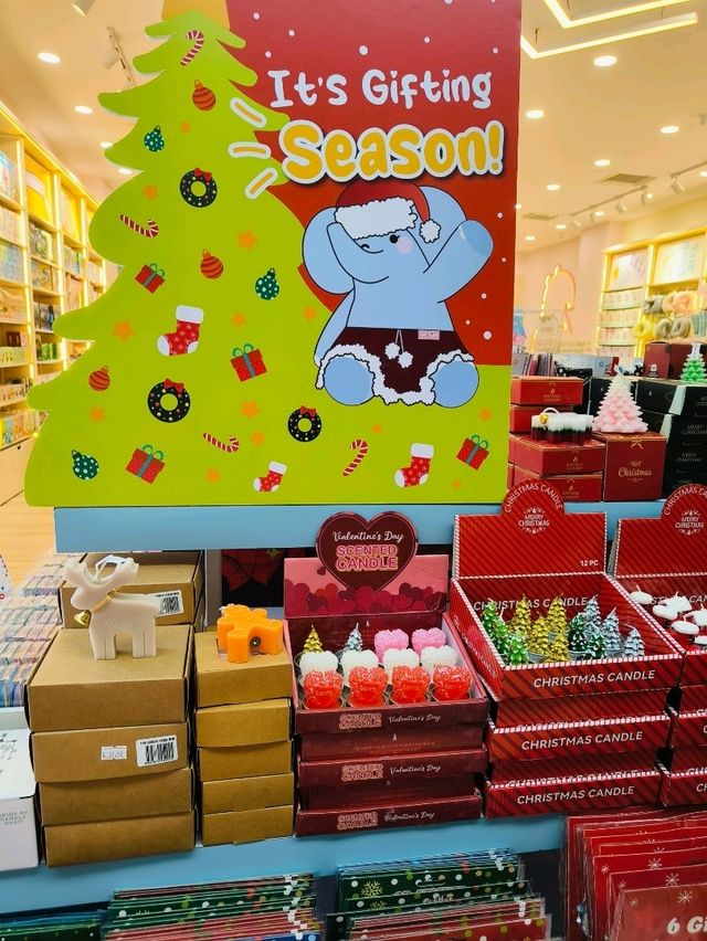 Light Up the Festive Spirit at Tataa & Friends
