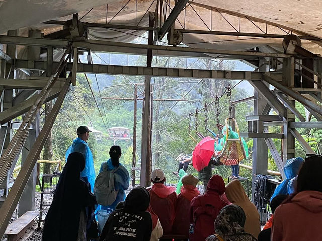 Invigorating Outdoor Adventure at Kawah Rengganis