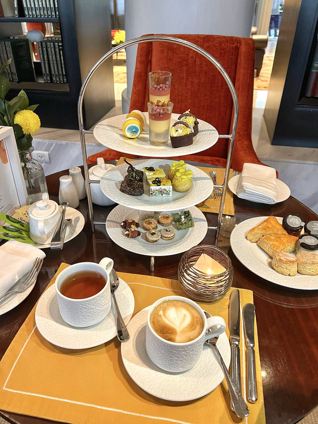 Afternoon tea at Raffles Makati🫖