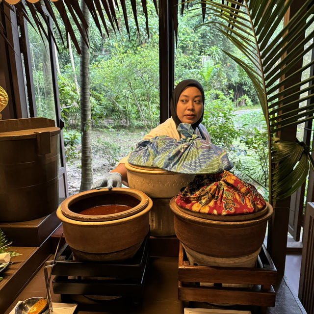 Quiet and Hidden Paradise: Tanjong Jara Resort🏖️