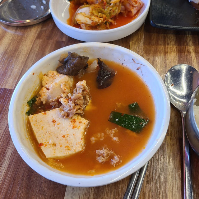 본가 두부전문점