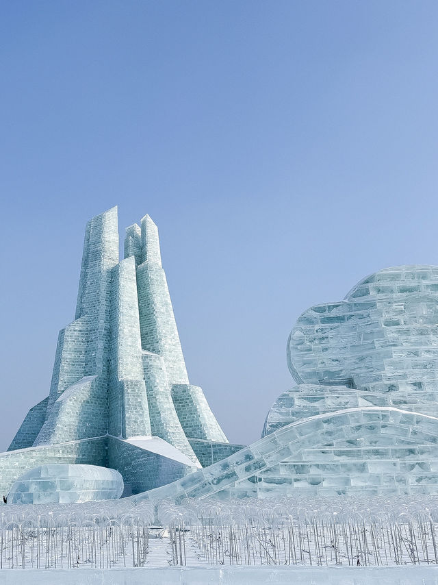 Smiles at Sub Zero temperatures, Only at Harbin Ice and Snow World!  