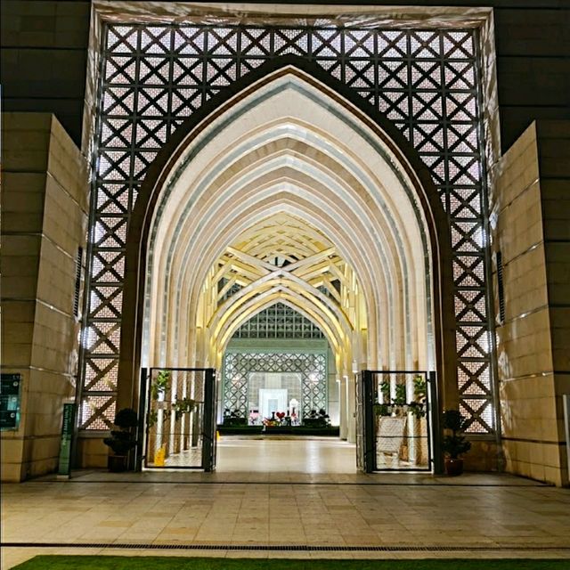 THE FAMOUS STEEL MOSQUE.