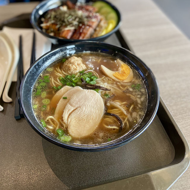 🚢⭐️氹仔碼頭美食廣場初體驗🍜😋