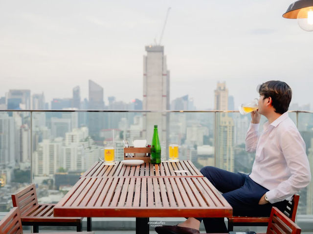 Brewski Rooftop บาร์คราฟต์เบียร์