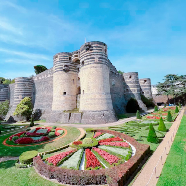 [Lâu đài ở Loire] Lâu đài Angers🏰