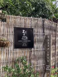 โฮมคาเฟ่ ใจกลางเมืองฉะเชิงเทรา สุดร่มรื่น