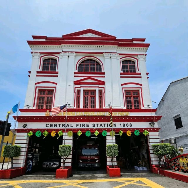  จุดเช็คอิน ถ่ายรูปสวย 📍สถานีดับเพลิง ในปีนัง 