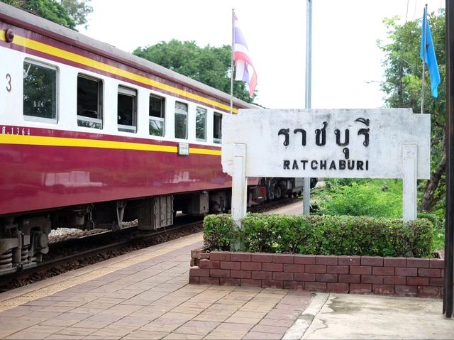 อุทยานหินเขางู แต่ไม่มีงูนะ จ.ราชบุรี