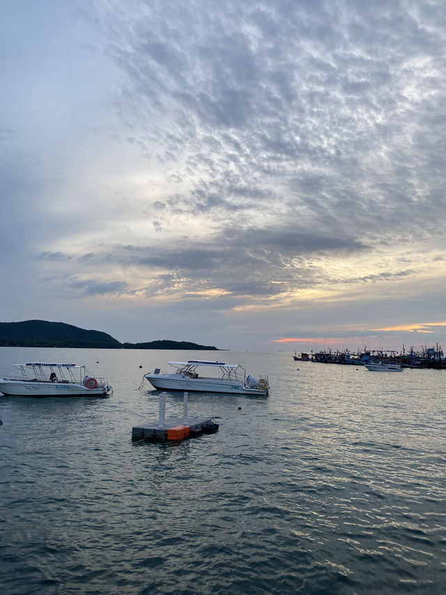 Yaya Malee Resort ที่พักแสมสาร สไตล์มินิมอล อบอุ่น