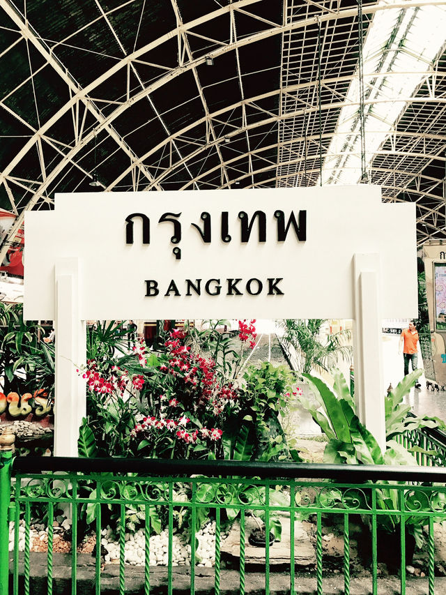 Hua Lamphong to Ayutthaya – A Nostalgic Train Ride