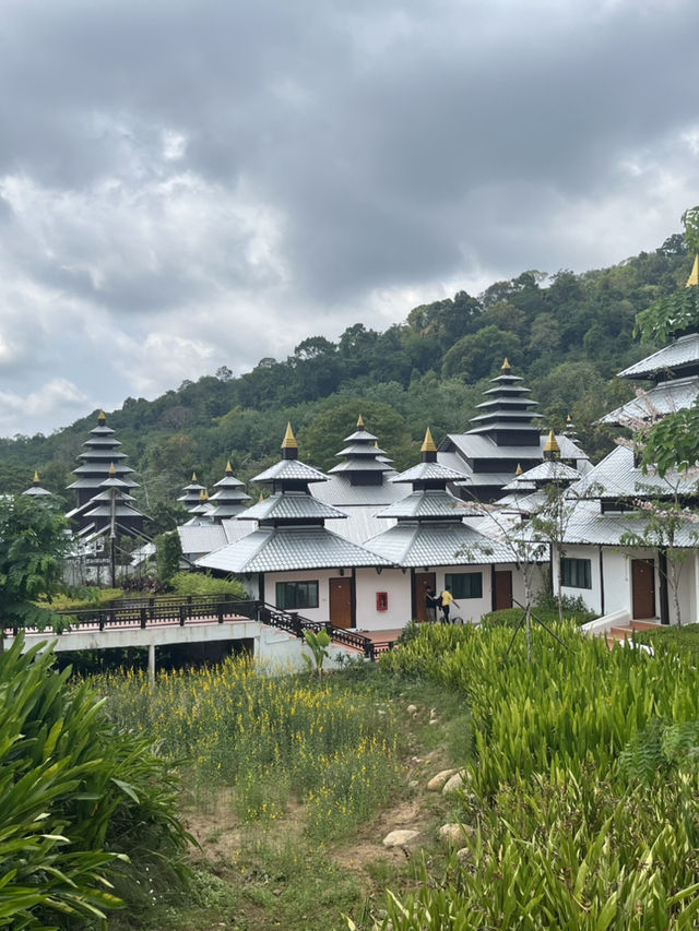 Rajamaitri Buri homestay 