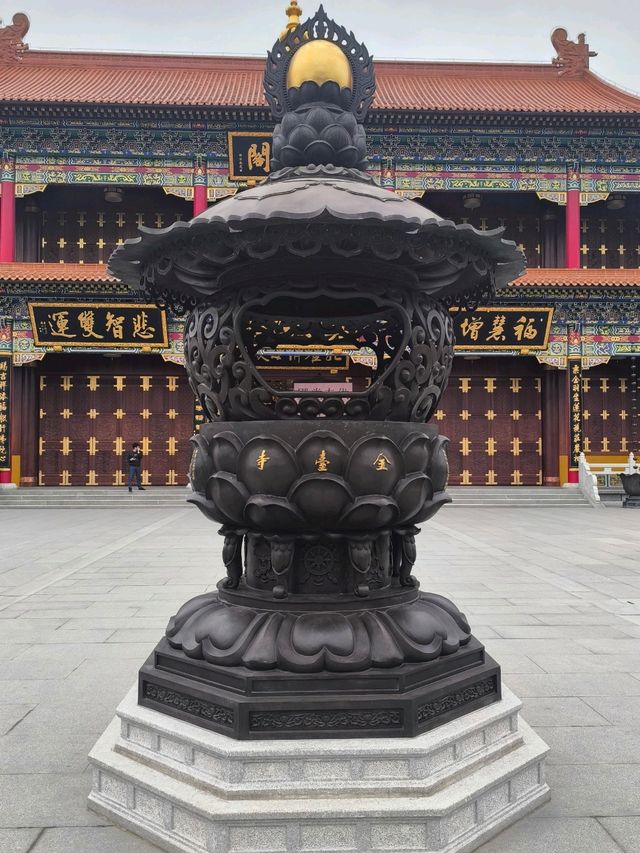 斗門金臺寺~值得一去的地方又可以居高臨下看湖景