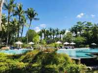 Dusit Thani Krabi Beach Resort ที่พักหรู ติดทะเล