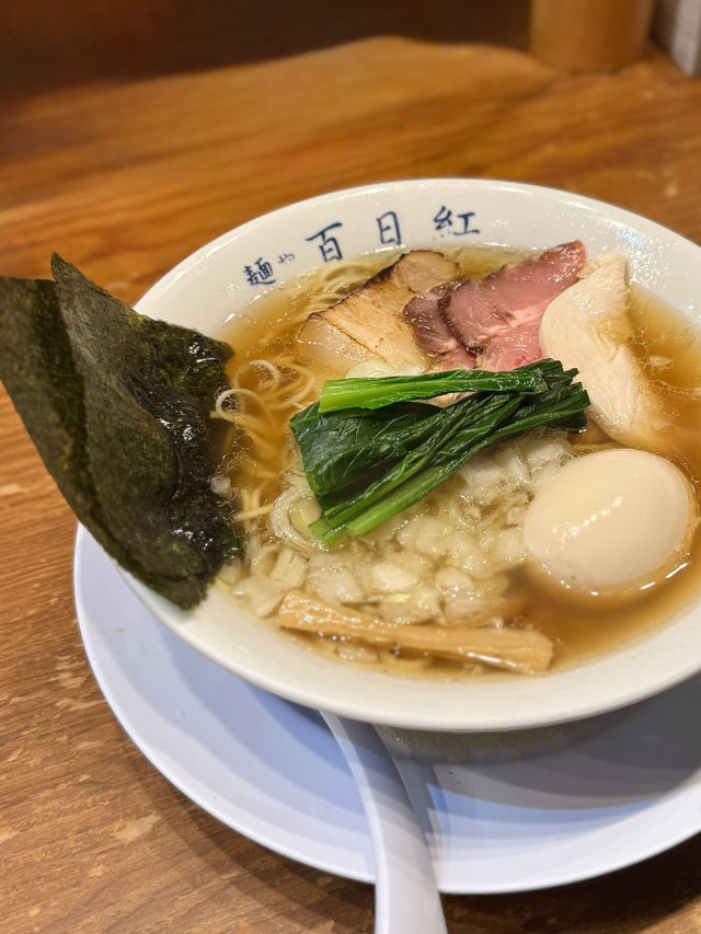 Tokyo Shinjuku – The Neon City That Never Sleeps