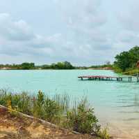 Desert Dreams & Azure Reflections: Blue Lake Bintan 🇮🇩 